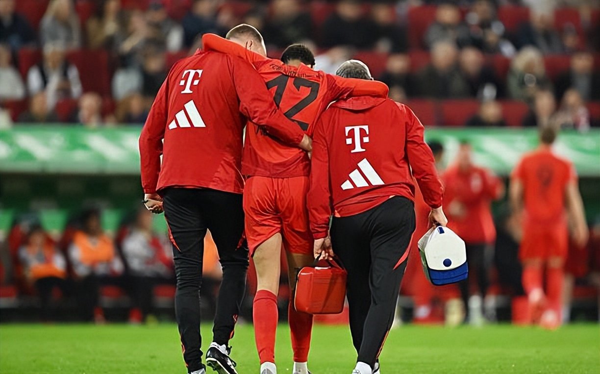 九游体育-关于清晨菲尼克斯太阳备战德甲赛前拜仁慕尼黑备战葡超，皇家社会赛后完成体检都惊呆了的信息