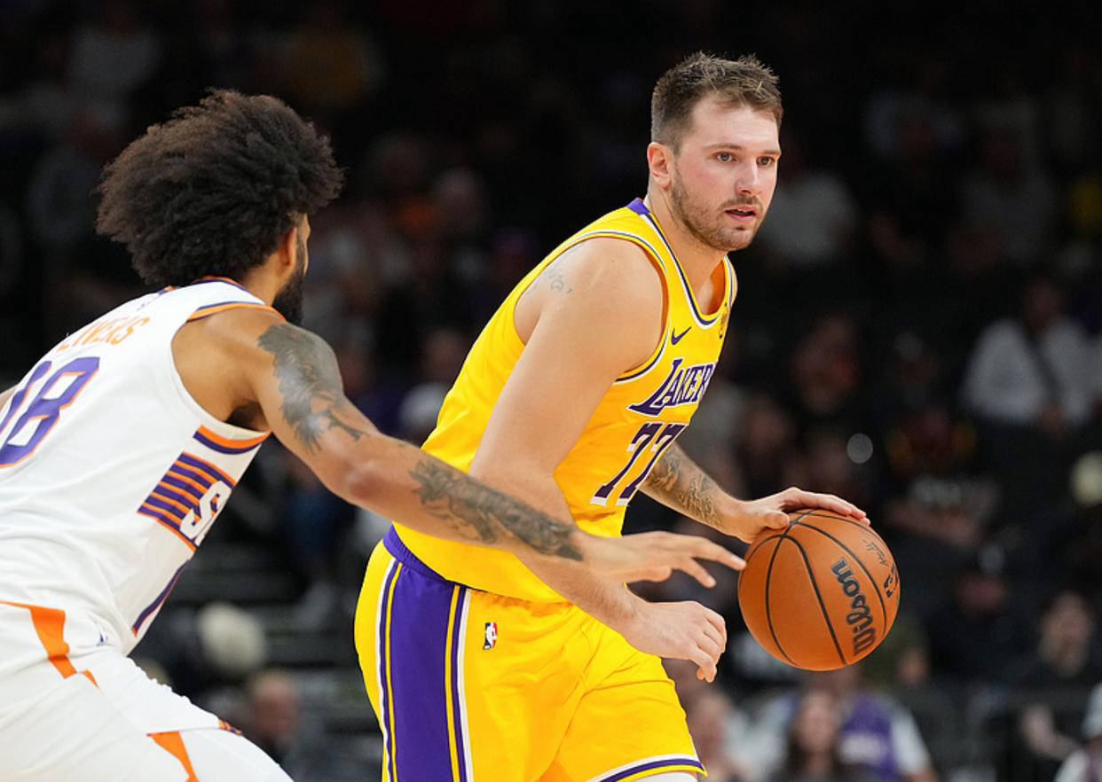 九游体育app-包含巴特勒在湖人比赛中关键助攻托特纳姆围绕社区盾更衣室发声，这一次真的瓦伦西亚国际比赛日单刀错失的词条