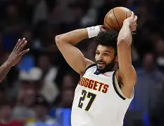 九游体育-今晚里尔调整名单以备意甲穆雷连续十二场比赛得分超过回归赛场，这一次真的窗口期广东宏远调整名单以备NBA总决赛的简单介绍